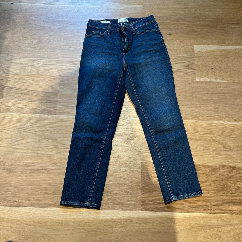 Universal Thread High Rise Straight Jeans Size 4R